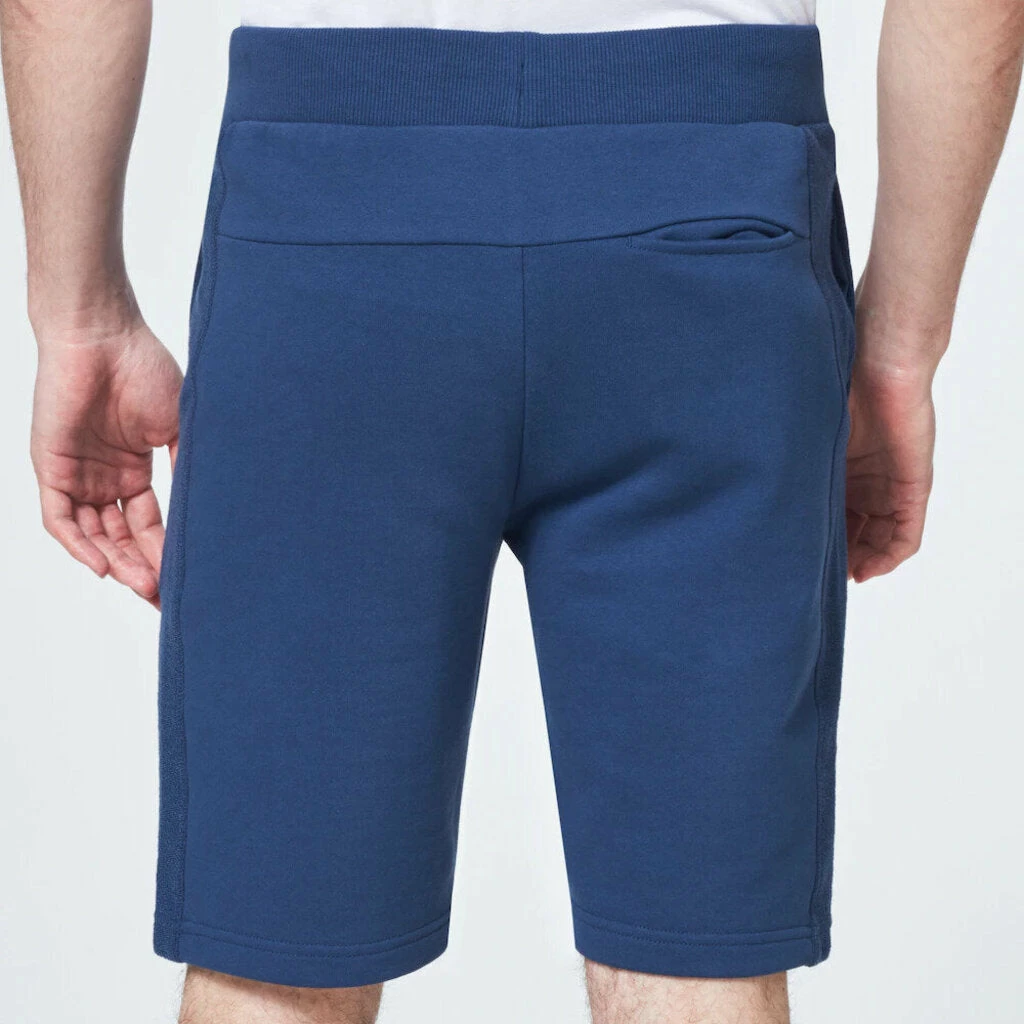 Oakley Men's Reverse Fleece Short Lifestyle Bottoms 4 Oakley Men's Reverse Fleece Short Lifestyle Bottoms
