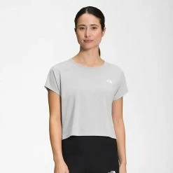 Lifestyle Tops The North Face Women's Wander Cross Back Top