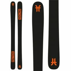 2022 Faction Dictator 3.0 Skis