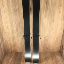 Ski Dynastar 2021 Menace W/ Look Express 10