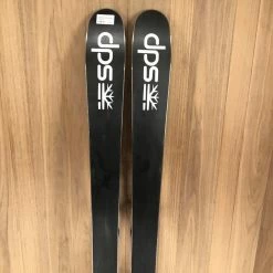 2021 DPS Cassiar A94 Alchemist W/ Tyrolia Attack 13 Demo Bindings Ski
