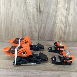 Ski 2022 Marker Squire 11