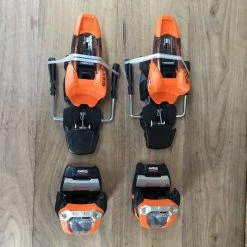 Ski 2022 Marker Squire 11