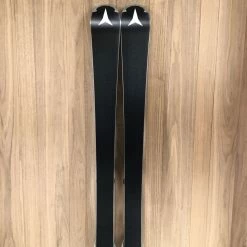 Atomic Redster X9 WB Skis W/ X12 Bindings
