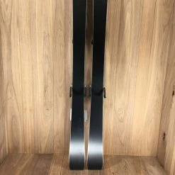 Atomic Redster X9 WB Skis W/ X12 Bindings