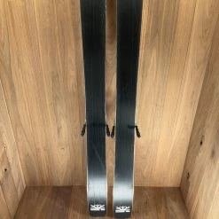 2021 DPS Pagoda Piste 100 C2 W/ Tyrolia Attack 13 Demo Bindings