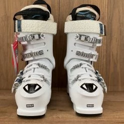 Atomic 2022 Hawx Prime W's 90 Ski Boot