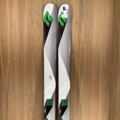 Black Diamond Justice Skis