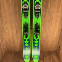 2022 Blizzard Spur W. Marker Griffon 13 Ski