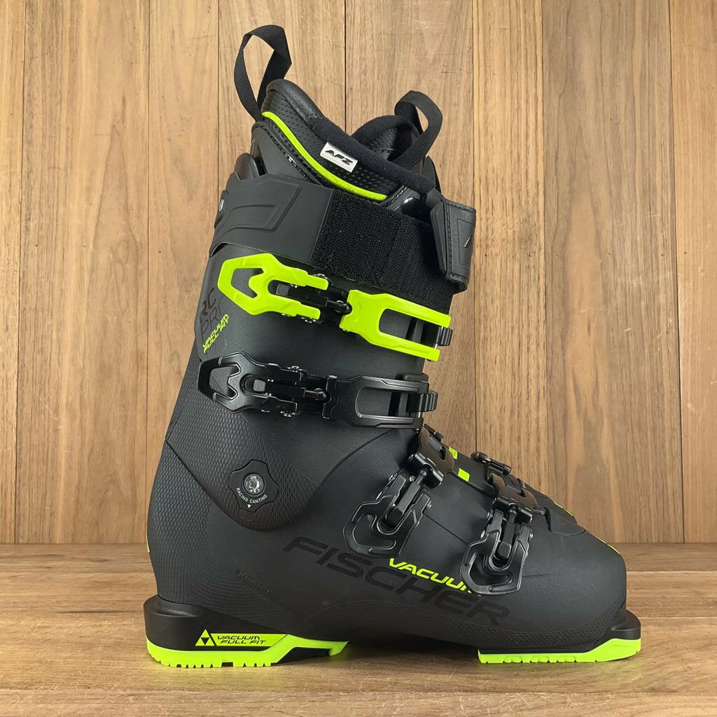 Fischer RC4 Curv 110 Vacuum Full Fit Ski 11 Fischer RC4 Curv 110 Vacuum Full Fit Ski