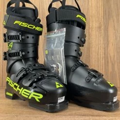 Fischer RC4 Curv 110 Vacuum Full Fit Ski 18 Fischer RC4 Curv 110 Vacuum Full Fit Ski