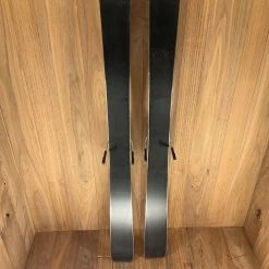 Dynastar Intense 4x4 82 W/ Look Xpress 11 Demo Binding Ski 9 Dynastar Intense 4x4 82 W/ Look Xpress 11 Demo Binding Ski