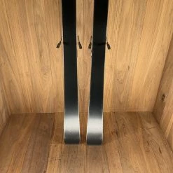 Ski Blizzard Thunderbird R15 W/ Marker TPX 12 Bindings