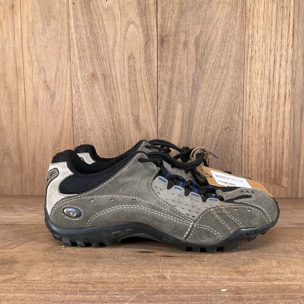 Specialized Taho Women's Bike Shoes 3 Specialized Taho Women's Bike Shoes