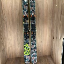 Ski 4FRNT Saga YLE W/ Salomon Tracker 16