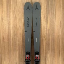 Atomic Vantage 83 Skis W/ Atomic 10 Din Bindings