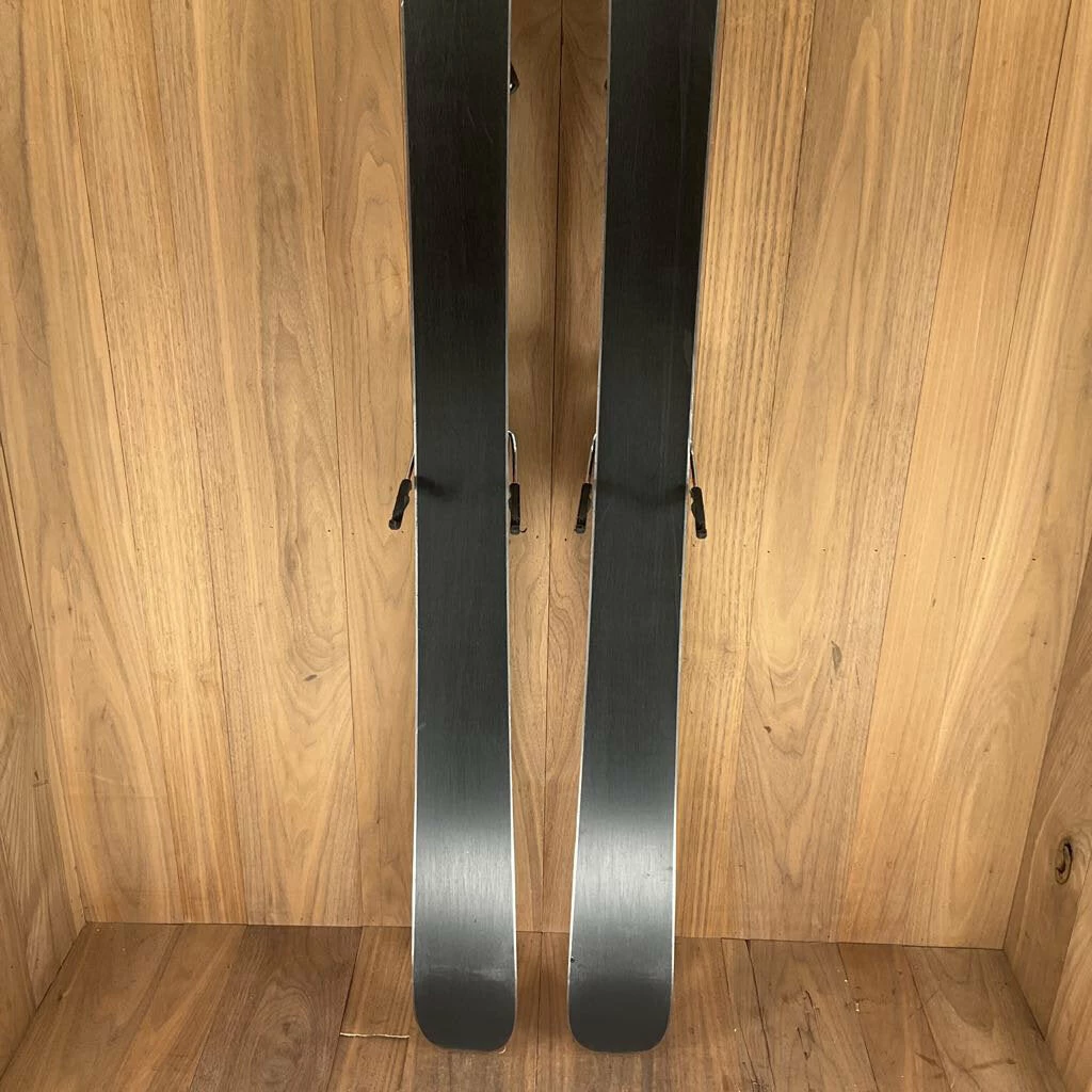 Atomic Vantage 83 Skis W/ Atomic 10 Din Bindings 6 Atomic Vantage 83 Skis W/ Atomic 10 Din Bindings