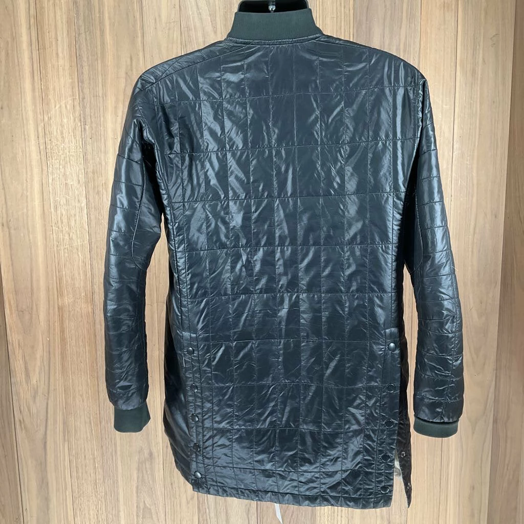 Cotopaxi Women's Insulated Long Jacket Outerwear And Clothing 4 Cotopaxi Women's Insulated Long Jacket Outerwear And Clothing