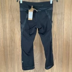 Clothing Lululemon Capri Leggings
