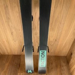 2022 Faction Dictator 1.0X W/ Tyrolia Attack 11 Demo Bindings Ski