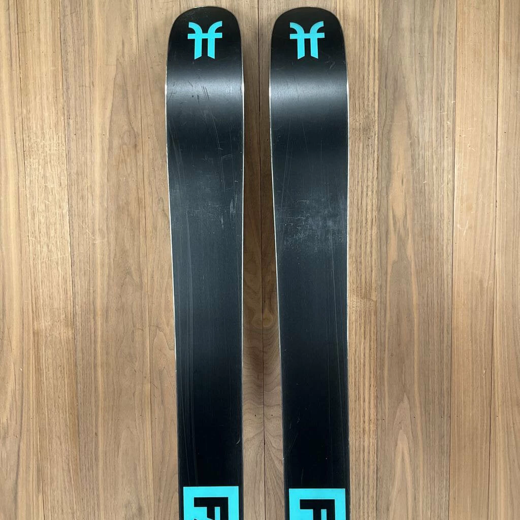 Faction Prodigy 3.0 W/ Tyrolia Attack 14 Demo Bindings Ski 5 Faction Prodigy 3.0 W/ Tyrolia Attack 14 Demo Bindings Ski