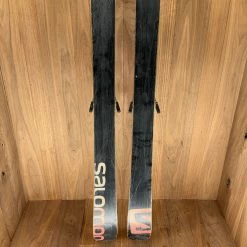 Salomon Suspect RLD Skis With Salomon Warden 11
