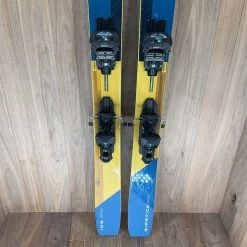 Ski 2022 Elan Ripstick 106 W/ Tyrolia Attack 14 Demo Bindings 31 Ski 2022 Elan Ripstick 106 W/ Tyrolia Attack 14 Demo Bindings