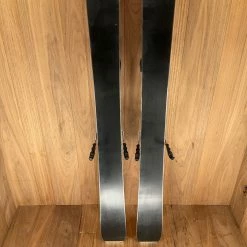 Ski 2022 Liberty Evolv 90 W W/ Tyrolia Attack 11 Demo Bindings