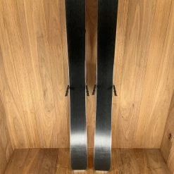 Ski 2022 Liberty Evolv 90 W W/ Tyrolia Attack 11 Demo Bindings