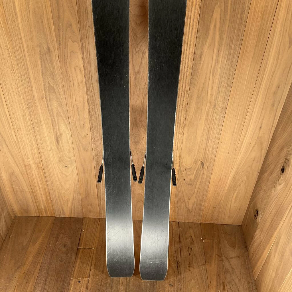 2022 Elan Wildcat 86 CX W/ Elan ELW 11 Demo Bindings Ski 12 2022 Elan Wildcat 86 CX W/ Elan ELW 11 Demo Bindings Ski