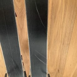 2022 Elan Wildcat 86 CX W/ Elan ELW 11 Demo Bindings Ski 34 2022 Elan Wildcat 86 CX W/ Elan ELW 11 Demo Bindings Ski