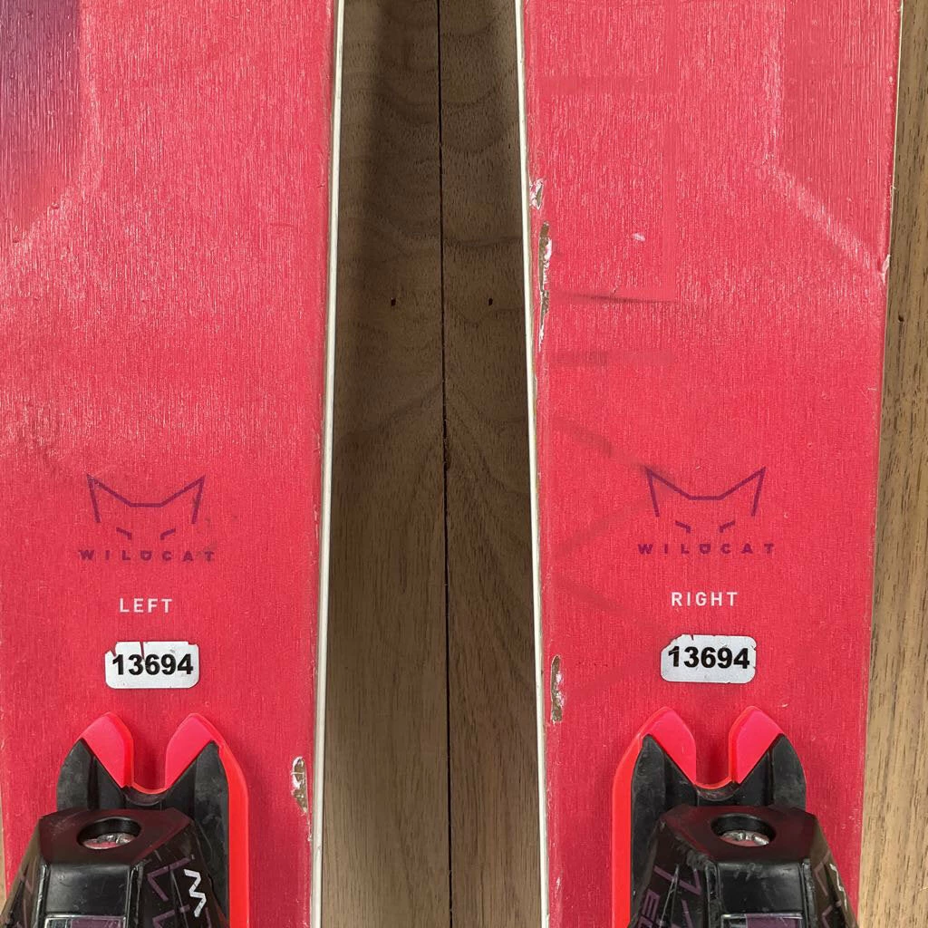 2022 Elan Wildcat 86 CX W/ Elan ELW 11 Demo Bindings Ski 7 2022 Elan Wildcat 86 CX W/ Elan ELW 11 Demo Bindings Ski