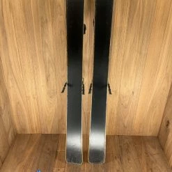 2022 Elan Ripstick 86 T Jr. W/ Tyrolia Attack 11 Demo Bindings Skis