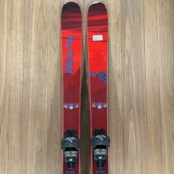 2022 Liberty Evolv 90 W/ Tyrolia Attack 14 Demo Bindings