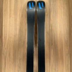 2022 Liberty Evolv 100 W/ Tyrolia Attack 14 Demo Bindings Ski