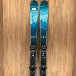2022 Liberty Evolv 84 W W/ Tyrolia Attack 11 Demo Bindings Ski