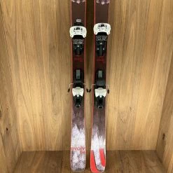 2022 Liberty Evolv 84 W/ Tyrolia Attack 11 Demo Bindings