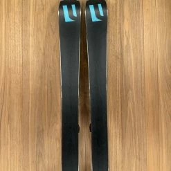 2022 Liberty Evolv 84 W W/ Tyrolia Attack 11 Demo Bindings Ski