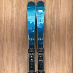 2022 Liberty Evolv 84 W W/ Tyrolia Attack 11 Demo Bindings
