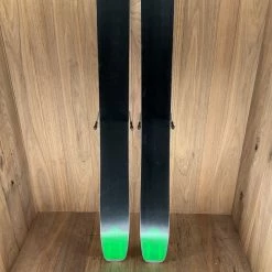 Ski 2019 Rossignol Super 7 W/ Look NX 12 Demo Binding