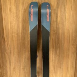 2022 Elan Ripstick 88 W/ Tyrolia Attack 14 Demo Binding Ski
