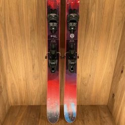 2022 Liberty Origin 106 W/ Tyrolia Attack 14 Bindings Ski