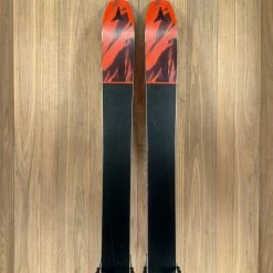 2022 Atomic Backland 107 W/ Tyrolia Attack 14 Demo Bindings Ski