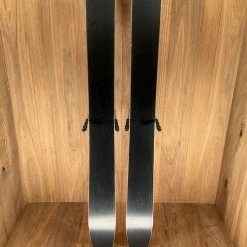 2022 Atomic Backland 107 W/ Tyrolia Attack 14 Demo Bindings Ski