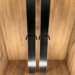 2022 Atomic Backland 107 W/ Tyrolia Attack 14 Demo Bindings Ski