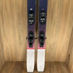 Ski 2022 Atomic Backland 107 W W/ Tyrolia Attack 11 Demo Bindings