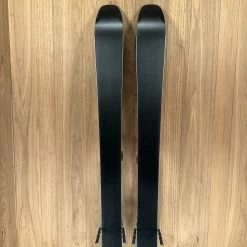 2022 Atomic Maven 86 W/ Tyrolia Attack 11 Demo Bindings Ski
