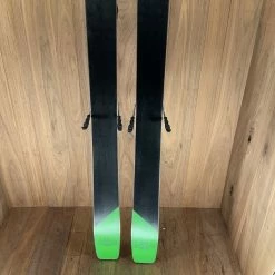 2022 Elan Ripstick 96 Black Edition W/ Tyrolia Attack 13 AT Demo Bindings Ski