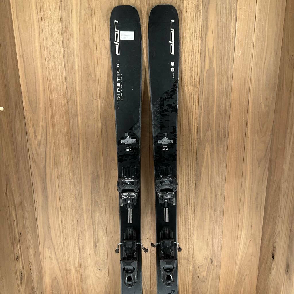2022 Elan Ripstick 96 Black W/ Tyrolia Attack 14 Bindings 15 2022 Elan Ripstick 96 Black W/ Tyrolia Attack 14 Bindings