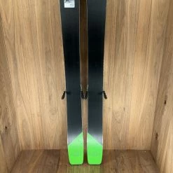 2022 Elan Ripstick 106 Black W/ Tyrolia Attack 14 Bindings